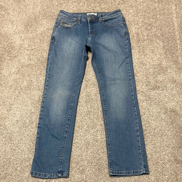 NWOT Lee Perfect Fit jeans 6 petite - Picture 1 of 16